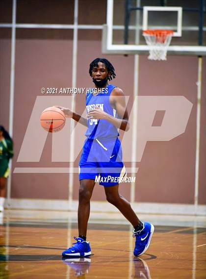 Thumbnail 1 in Lynbrook vs Roslyn  photogallery.