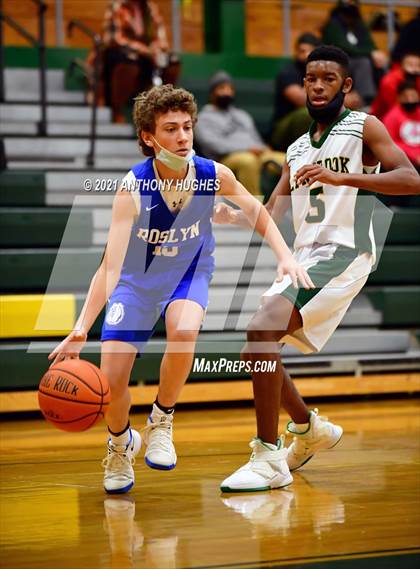 Thumbnail 3 in Lynbrook vs Roslyn  photogallery.