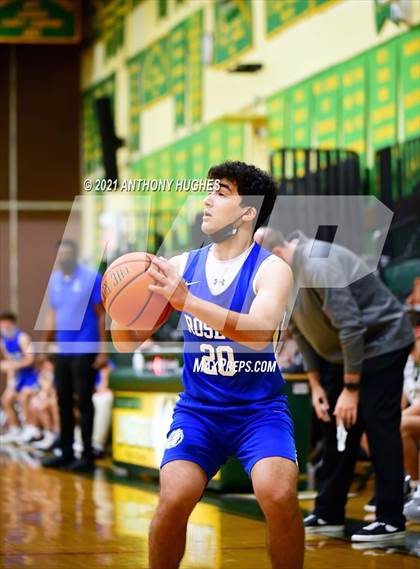 Thumbnail 1 in Lynbrook vs Roslyn  photogallery.