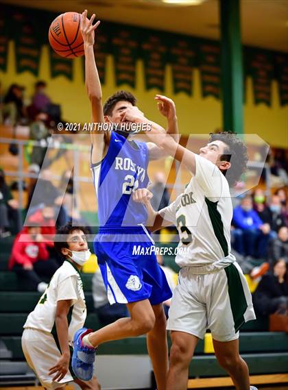 Thumbnail 3 in Lynbrook vs Roslyn  photogallery.