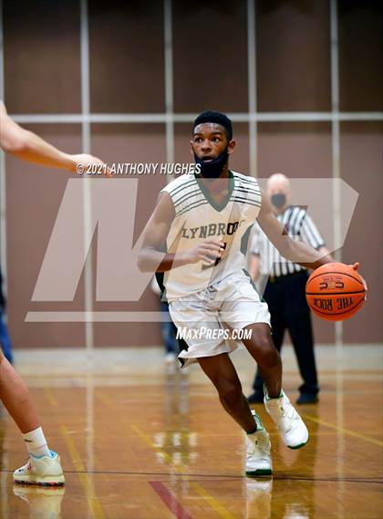 Thumbnail 3 in Lynbrook vs Roslyn  photogallery.