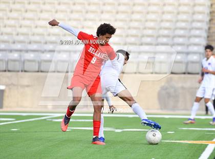 Thumbnail 3 in Humble vs Bellaire (CFISD Soccer Showcase) photogallery.