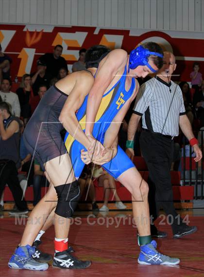 Thumbnail 3 in El Toro @ Mission Viejo photogallery.