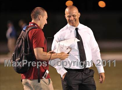 Thumbnail 2 in Servite vs. Bishop Amat photogallery.