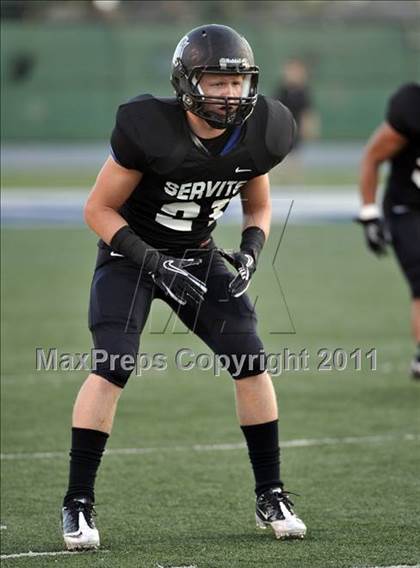 Thumbnail 2 in Servite vs. Bishop Amat photogallery.