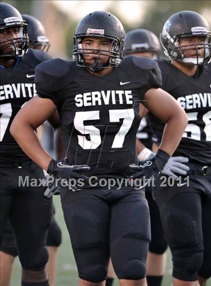 Thumbnail 2 in Servite vs. Bishop Amat photogallery.