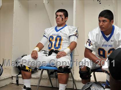 Thumbnail 1 in Servite vs. Bishop Amat photogallery.