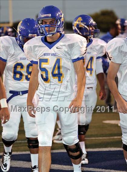 Thumbnail 2 in Servite vs. Bishop Amat photogallery.