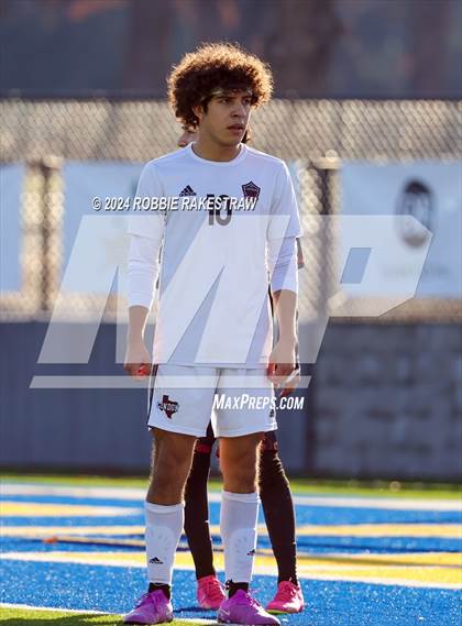 Thumbnail 2 in Gainesville vs. London (Sulphur Springs 4A Elite Tournament) photogallery.