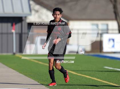 Thumbnail 1 in Gainesville vs. London (Sulphur Springs 4A Elite Tournament) photogallery.