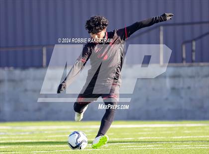 Thumbnail 1 in Gainesville vs. London (Sulphur Springs 4A Elite Tournament) photogallery.