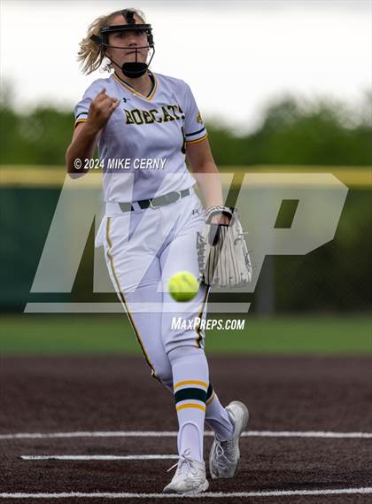 Thumbnail 3 in Jefferson West @ Basehor-Linwood photogallery.
