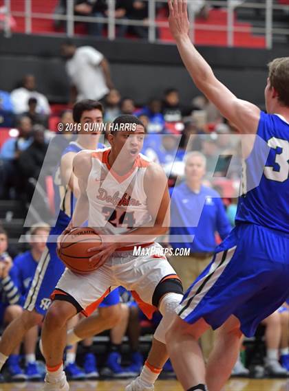 Thumbnail 3 in New Trier vs. Whitney Young (Proviso West Holiday Tournament) photogallery.