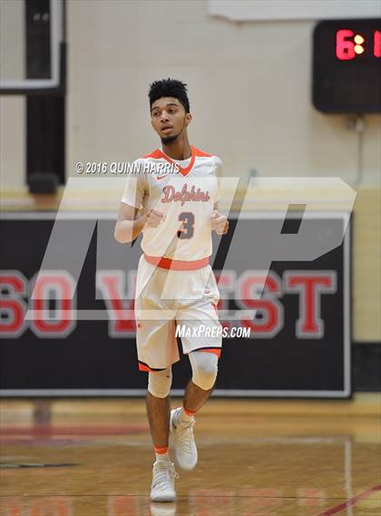 Thumbnail 1 in New Trier vs. Whitney Young (Proviso West Holiday Tournament) photogallery.