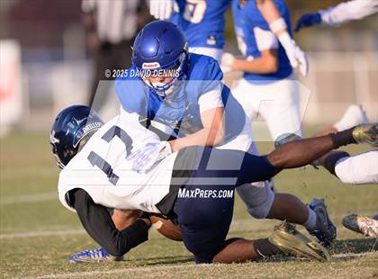 Thumbnail 2 in JV: Bakersfield @ Bakersfield Christian photogallery.