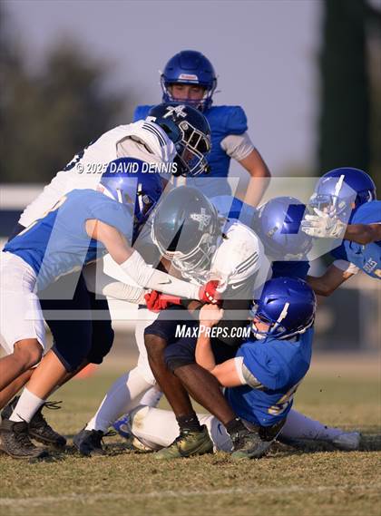 Thumbnail 1 in JV: Bakersfield @ Bakersfield Christian photogallery.