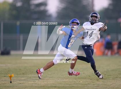 Thumbnail 2 in JV: Bakersfield @ Bakersfield Christian photogallery.
