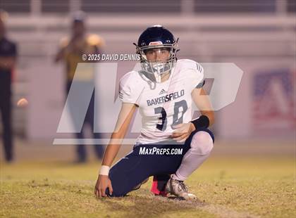 Thumbnail 1 in JV: Bakersfield @ Bakersfield Christian photogallery.
