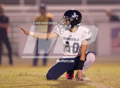Thumbnail 2 in JV: Bakersfield @ Bakersfield Christian photogallery.