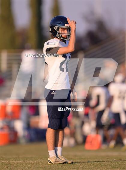 Thumbnail 1 in JV: Bakersfield @ Bakersfield Christian photogallery.
