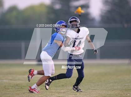 Thumbnail 1 in JV: Bakersfield @ Bakersfield Christian photogallery.