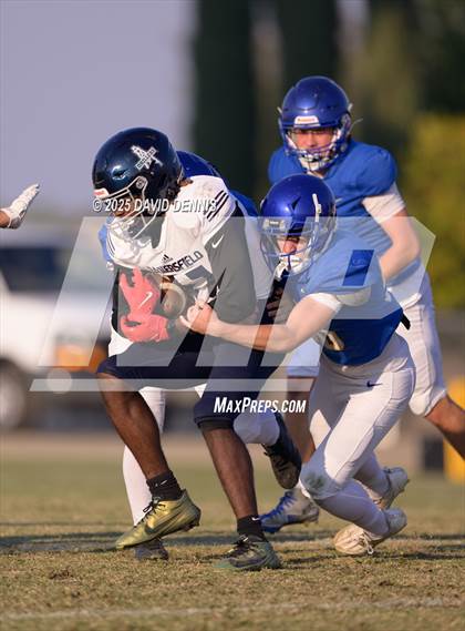 Thumbnail 3 in JV: Bakersfield @ Bakersfield Christian photogallery.