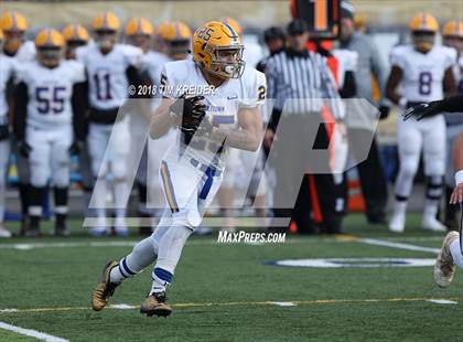 Thumbnail 3 in Middletown vs. Aliquippa (PIAA 3A Championship) photogallery.