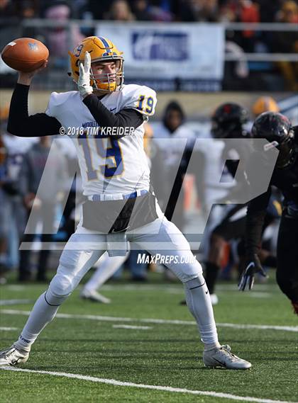 Thumbnail 1 in Middletown vs. Aliquippa (PIAA 3A Championship) photogallery.