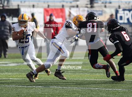 Thumbnail 1 in Middletown vs. Aliquippa (PIAA 3A Championship) photogallery.