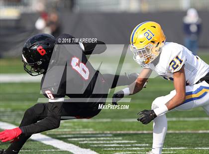 Thumbnail 3 in Middletown vs. Aliquippa (PIAA 3A Championship) photogallery.