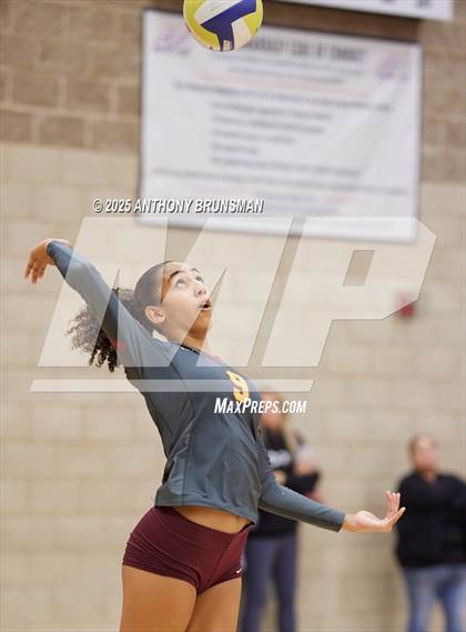 Thumbnail 2 in Clovis West @ St. Francis (CIF NorCal D2 Final) photogallery.