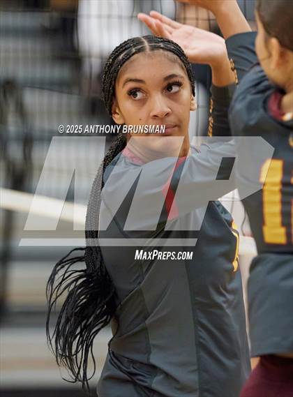 Thumbnail 1 in Clovis West @ St. Francis (CIF NorCal D2 Final) photogallery.
