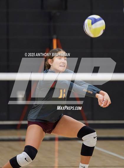 Thumbnail 2 in Clovis West @ St. Francis (CIF NorCal D2 Final) photogallery.