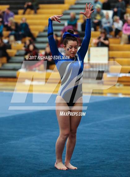 Thumbnail 1 in JV Invitational photogallery.
