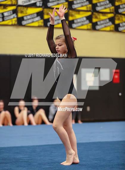 Thumbnail 1 in JV Invitational photogallery.