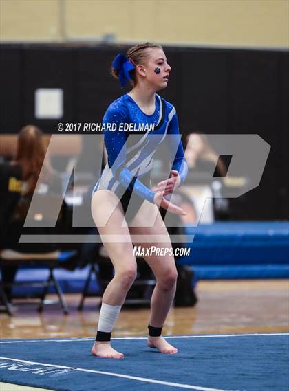 Thumbnail 1 in JV Invitational photogallery.