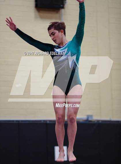 Thumbnail 1 in JV Invitational photogallery.