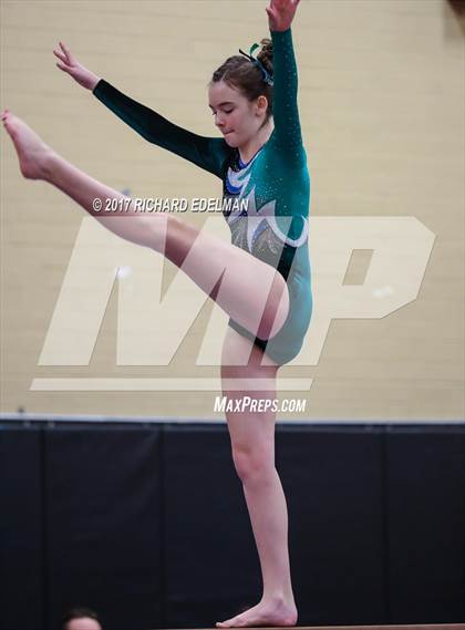 Thumbnail 2 in JV Invitational photogallery.