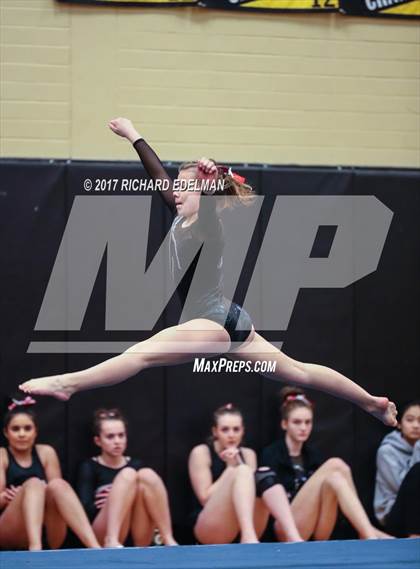 Thumbnail 2 in JV Invitational photogallery.