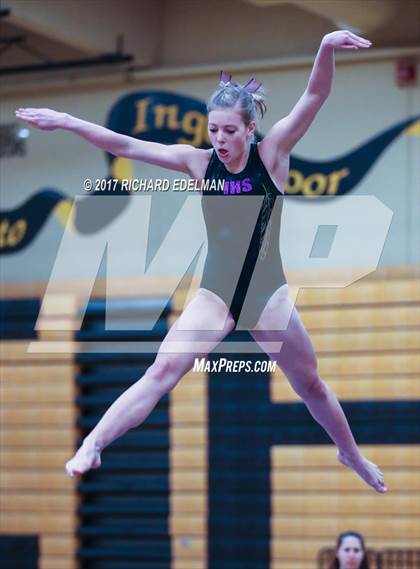 Thumbnail 1 in JV Invitational photogallery.