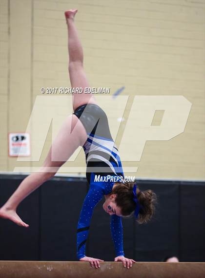 Thumbnail 2 in JV Invitational photogallery.