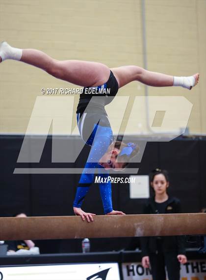 Thumbnail 2 in JV Invitational photogallery.