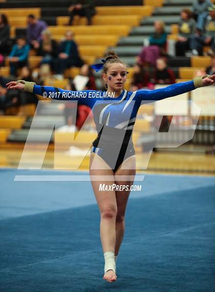 Thumbnail 3 in JV Invitational photogallery.