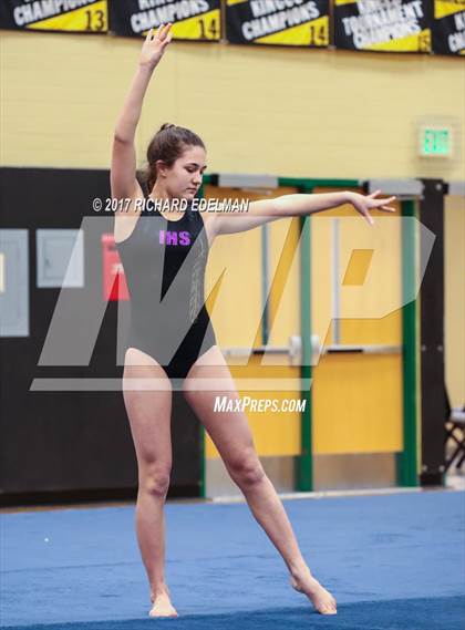 Thumbnail 1 in JV Invitational photogallery.
