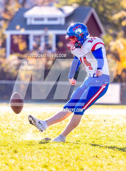 Thumbnail 1 in Tolland @ Northwest Catholic photogallery.