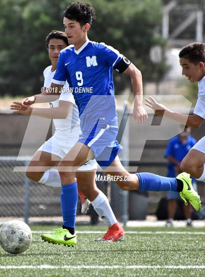 Thumbnail 3 in St. Michael's vs. Santa Fe photogallery.