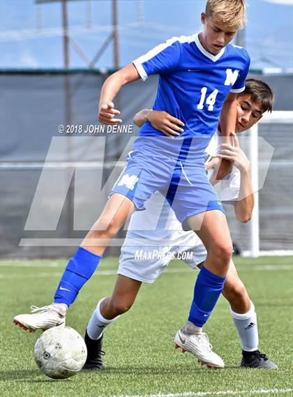 Thumbnail 2 in St. Michael's vs. Santa Fe photogallery.