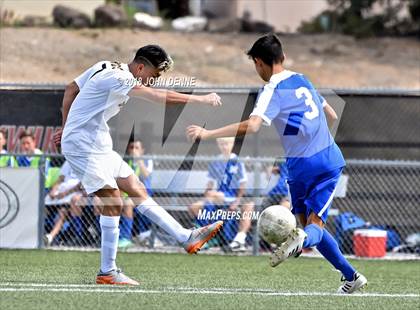 Thumbnail 1 in St. Michael's vs. Santa Fe photogallery.