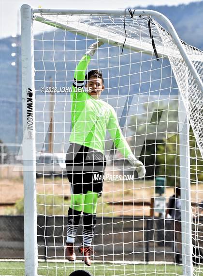 Thumbnail 2 in St. Michael's vs. Santa Fe photogallery.