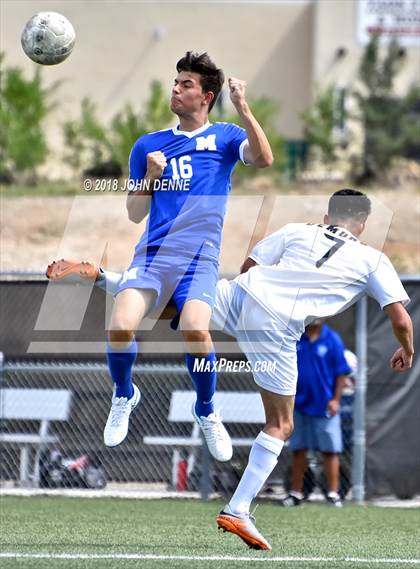 Thumbnail 3 in St. Michael's vs. Santa Fe photogallery.